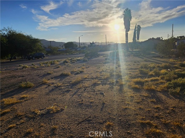 Detail Gallery Image 6 of 7 For 72020 El Paseo Dr, Twentynine Palms,  CA 92277 - – Beds | – Baths