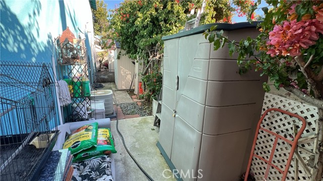 2550 Old Zaferia Way, Long Beach, California 90804, 3 Bedrooms Bedrooms, ,3 BathroomsBathrooms,Single Family Residence,For Sale,Old Zaferia,SB24071964