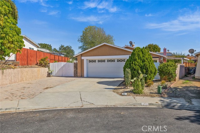 820 Cozy Court, Fallbrook CA: https://media.crmls.org/medias/bb9fdb73-c410-49e7-91dc-5872dd814a34.jpg