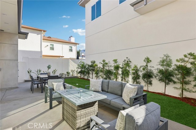 Detail Gallery Image 9 of 52 For 1914 Belmont Ln a,  Redondo Beach,  CA 90278 - 4 Beds | 3/1 Baths