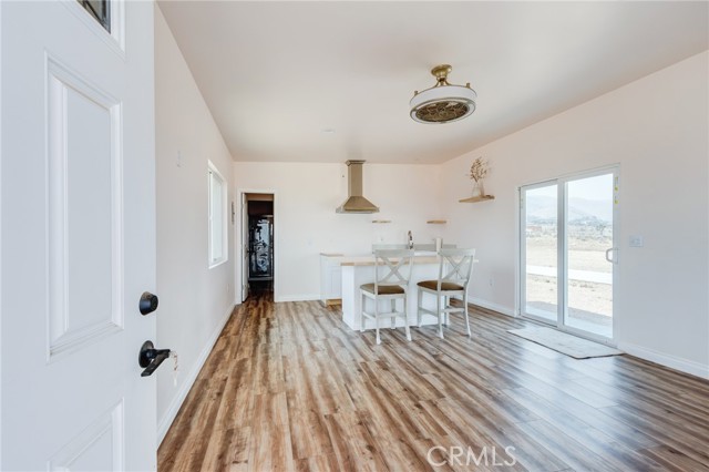 23833 Rancho Street, Apple Valley CA: https://media.crmls.org/medias/bba0fcd8-95c1-4125-ba38-b77a9a353d36.jpg
