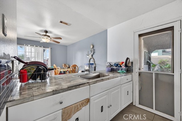 Detail Gallery Image 21 of 50 For 705 S C, Madera,  CA 93638 - 4 Beds | 2 Baths