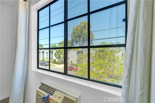 Detail Gallery Image 12 of 15 For 18530 Hatteras Street #209,  Tarzana,  CA 91356 - 1 Beds | 1 Baths