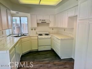 Detail Gallery Image 9 of 28 For 37733 Harvey St, Palmdale,  CA 93550 - 3 Beds | 3 Baths