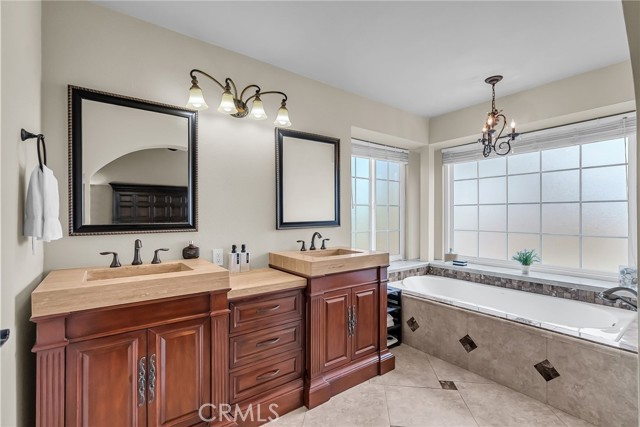 Detail Gallery Image 24 of 38 For 1351 Dr. Kirkwood, Corona,  CA 92882 - 4 Beds | 3 Baths