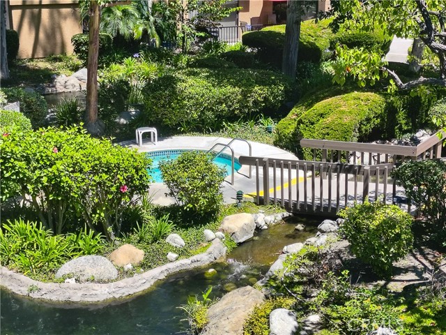 16942 Westwood Lane, Huntington Beach CA: https://media.crmls.org/medias/bba2edc1-e54e-4a09-a857-69ac70492666.jpg