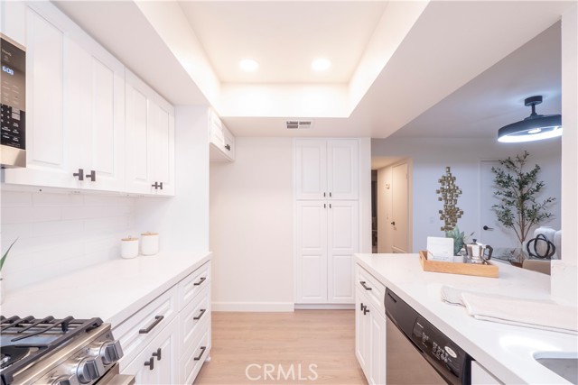 Detail Gallery Image 17 of 45 For 1013 W Linden St #2,  Riverside,  CA 92507 - 2 Beds | 1/1 Baths