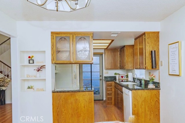 Detail Gallery Image 6 of 37 For 1182 N Sunflower Ave #5,  Covina,  CA 91724 - 2 Beds | 3 Baths