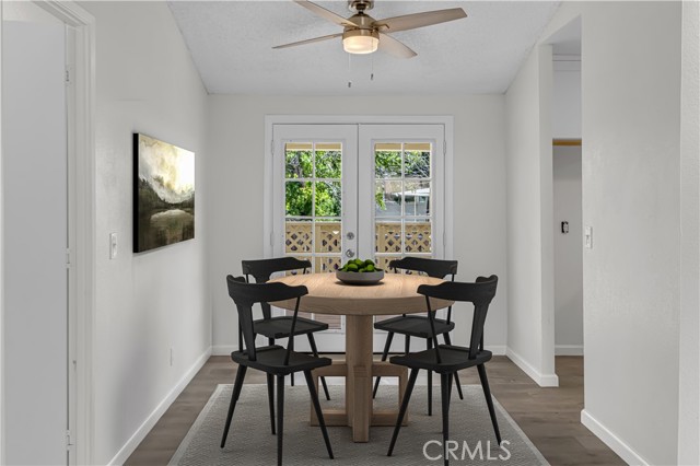 9984 Wrangler Way, Corona CA: https://media.crmls.org/medias/bba8e4fc-76ef-44dc-842b-2ffc67dd387a.jpg