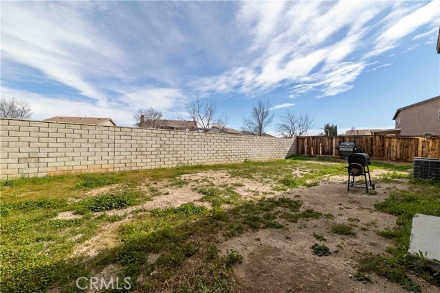 Detail Gallery Image 5 of 51 For 14761 Coachman, Victorville,  CA 92394 - 3 Beds | 2/1 Baths