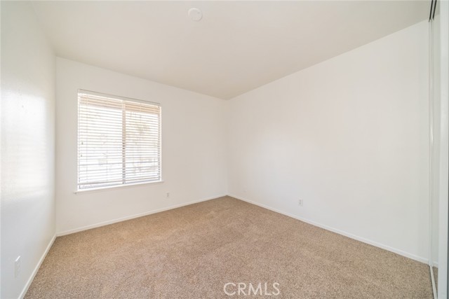 Detail Gallery Image 29 of 45 For 1057 Moffatt St, Rialto,  CA 92377 - 4 Beds | 2/1 Baths