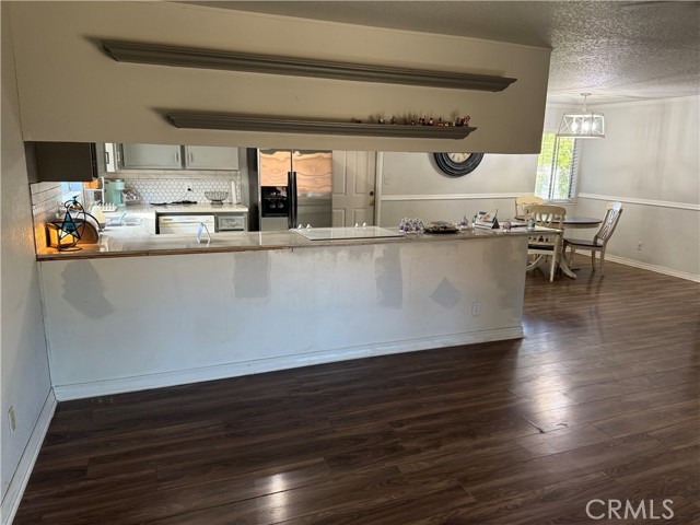 Detail Gallery Image 13 of 34 For 500 Sherri Way, Turlock,  CA 95382 - 3 Beds | 2 Baths