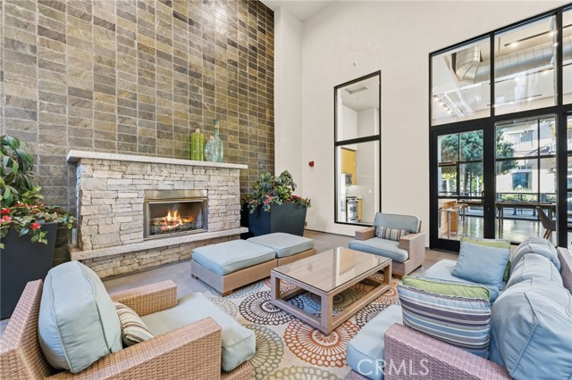 Detail Gallery Image 31 of 44 For 133 the Promenade #103,  Long Beach,  CA 90802 - 2 Beds | 2/1 Baths