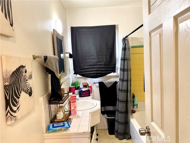 Detail Gallery Image 47 of 68 For 3936 Montclair, Los Angeles,  CA 90018 - – Beds | – Baths