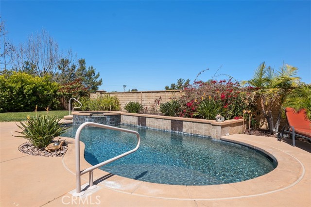 Detail Gallery Image 33 of 38 For 218 Clayton Parkinson Ct, Fallbrook,  CA 92028 - 3 Beds | 2/1 Baths