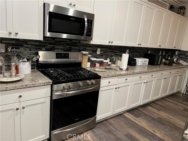 Detail Gallery Image 11 of 29 For 2038 Mesquite Ln, Colton,  CA 92324 - 3 Beds | 2/1 Baths