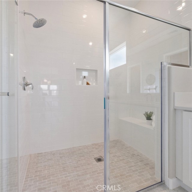 Detail Gallery Image 11 of 26 For 24532 via La Sombrilla, Valencia,  CA 91354 - 2 Beds | 2/1 Baths