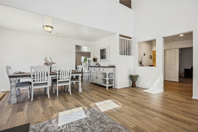 Detail Gallery Image 6 of 51 For 2304 Latigo Ct, Paso Robles,  CA 93446 - 5 Beds | 3 Baths