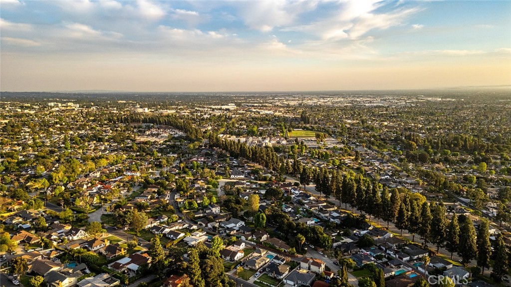 https://media.crmls.org/medias/bbad193b-d72c-4abc-8839-a1b62bbdc4dc.jpg?preset=X-Large