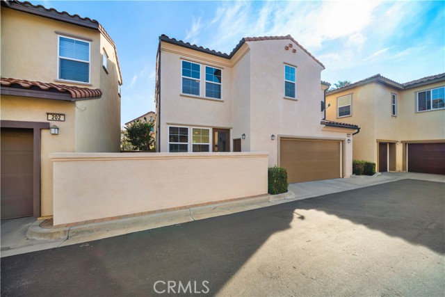 Detail Gallery Image 33 of 48 For 208 W Cork Tree, Orange,  CA 92865 - 3 Beds | 2/1 Baths