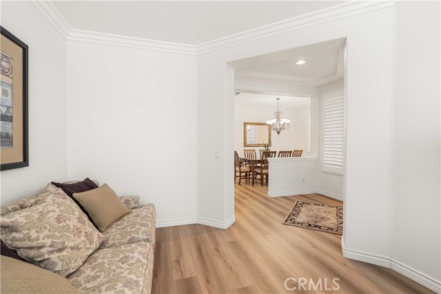 Detail Gallery Image 8 of 63 For 23911 Brio Ct, Valencia,  CA 91354 - 4 Beds | 4 Baths