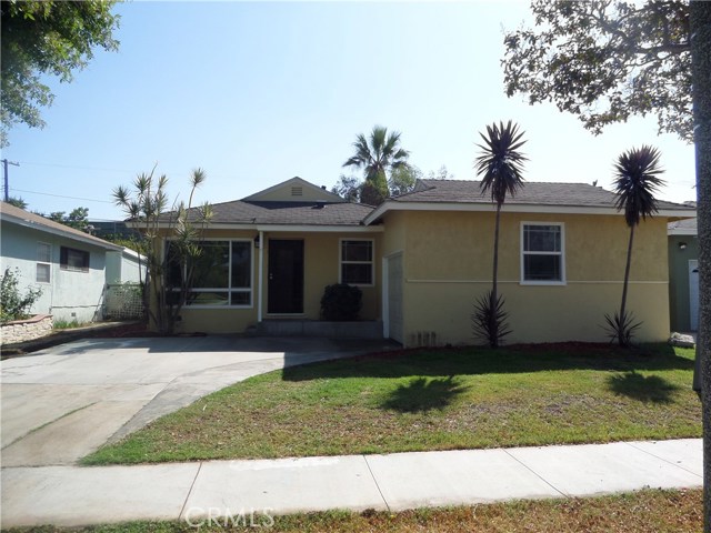 1450 E 52nd St, Long Beach, CA 90805