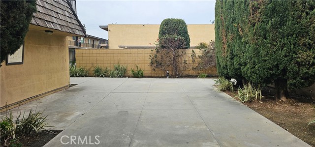 Detail Gallery Image 19 of 19 For 5535 Ackerfield Ave #9,  Long Beach,  CA 90805 - 2 Beds | 2 Baths