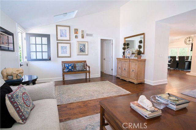 Detail Gallery Image 5 of 65 For 1736 Bayport Way, Newport Beach,  CA 92660 - 4 Beds | 3/1 Baths