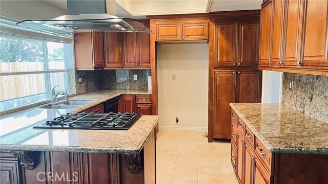 Detail Gallery Image 7 of 20 For 5401 College, Riverside,  CA 92505 - 4 Beds | 2 Baths