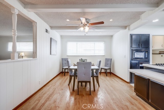 Detail Gallery Image 6 of 50 For 5621 Marilyn Cir, Westminster,  CA 92683 - 3 Beds | 2 Baths