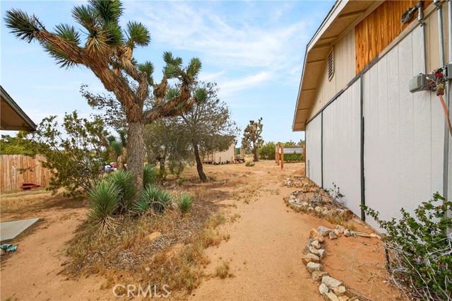 Detail Gallery Image 35 of 67 For 57661 Aberdeen, Yucca Valley,  CA 92284 - 4 Beds | 2 Baths