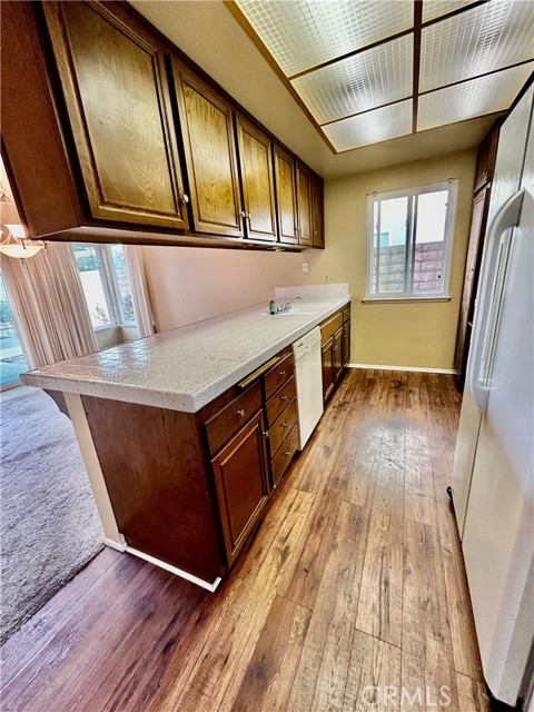 Detail Gallery Image 5 of 21 For 5941 E Camino Correr, Anaheim,  CA 92807 - 3 Beds | 2 Baths