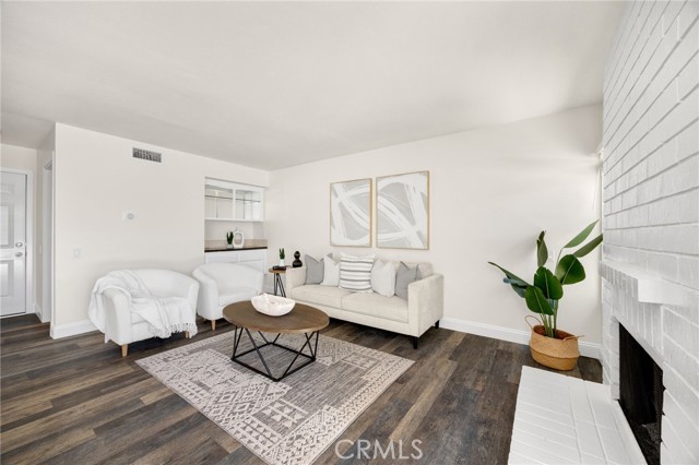 Detail Gallery Image 22 of 51 For 136 Donnybrook, Brea,  CA 92821 - 4 Beds | 2/1 Baths