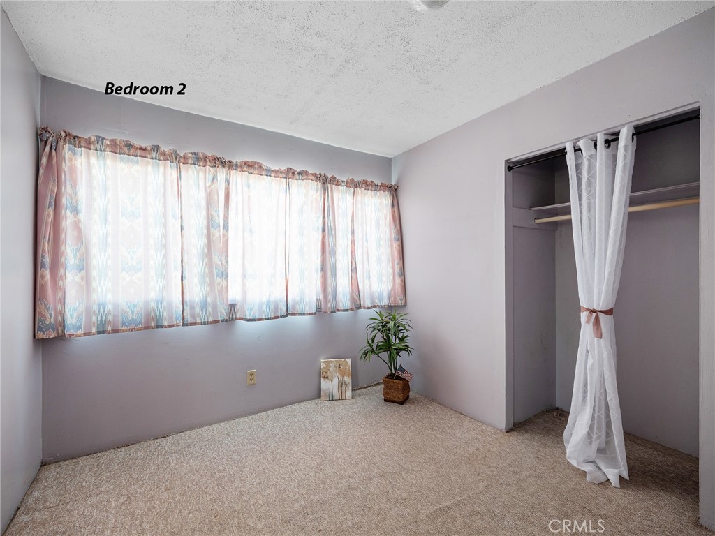 https://media.crmls.org/medias/bbb046c0-9ff6-4417-bee9-c6ffdca167cd.jpg?preset=X-Large