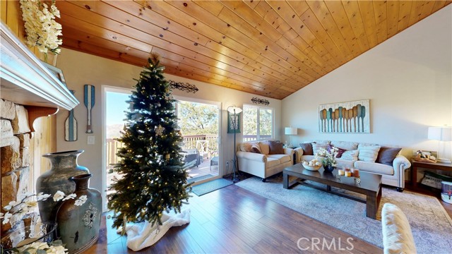 Detail Gallery Image 30 of 75 For 1430 Sequoia Dr, Lake Arrowhead,  CA 92352 - 4 Beds | 3/1 Baths