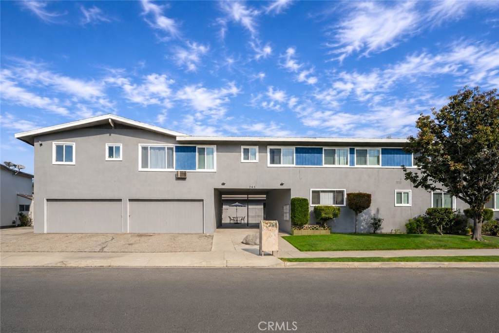 265 E Navilla Place #209
