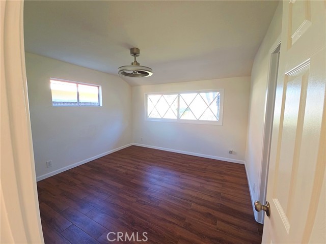 Detail Gallery Image 23 of 46 For 2910 W Cubbon, Santa Ana,  CA 92704 - 3 Beds | 2 Baths