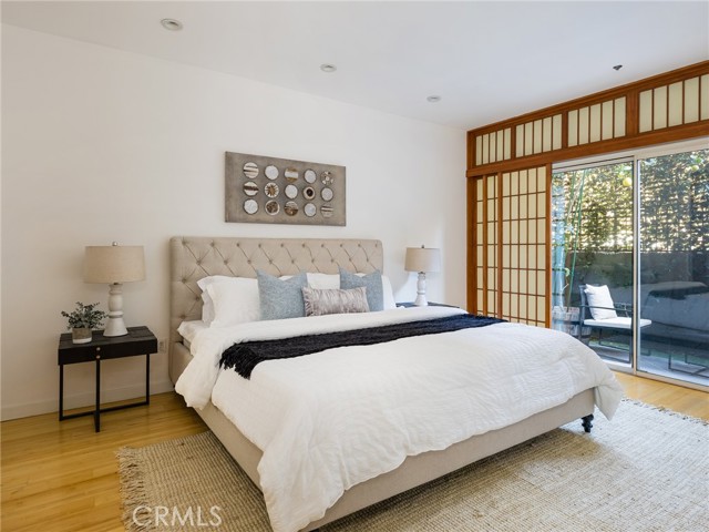Detail Gallery Image 18 of 37 For 10664 Wilkins Ave #202,  Los Angeles,  CA 90024 - 2 Beds | 2/1 Baths