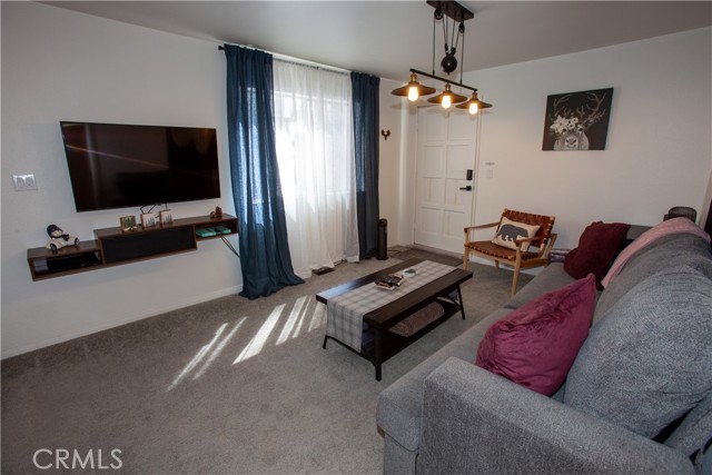 Detail Gallery Image 17 of 30 For 33067 Robin, Running Springs,  CA 92382 - 3 Beds | 2 Baths