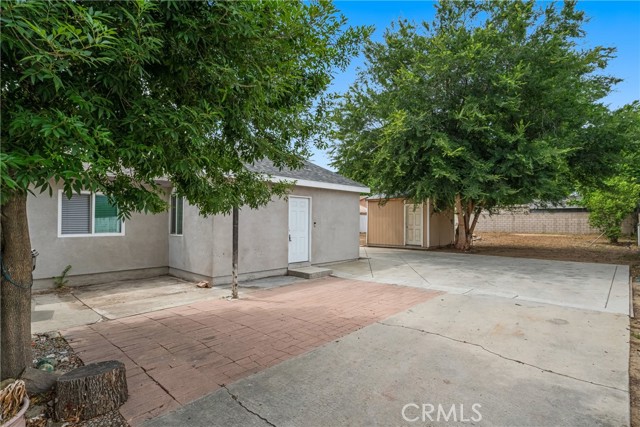 226 W Maitland Street, Ontario CA: https://media.crmls.org/medias/bbb276b6-8880-4f55-a947-27ed7c3ceaff.jpg
