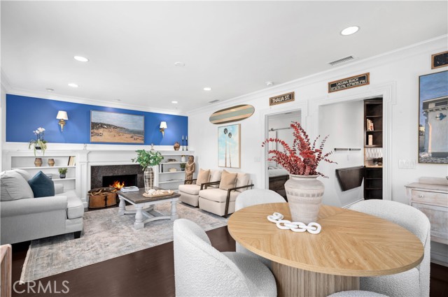 541 Thalia Street, Laguna Beach CA: https://media.crmls.org/medias/bbb3b3b0-5fb2-4b83-9de0-ab748f19bb02.jpg