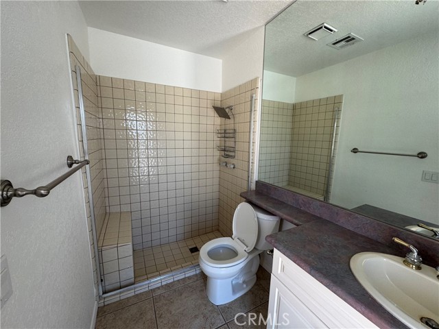 68305 Encinitas Road, Cathedral City CA: https://media.crmls.org/medias/bbb42325-714d-4fd1-bb58-93b15c5ec250.jpg