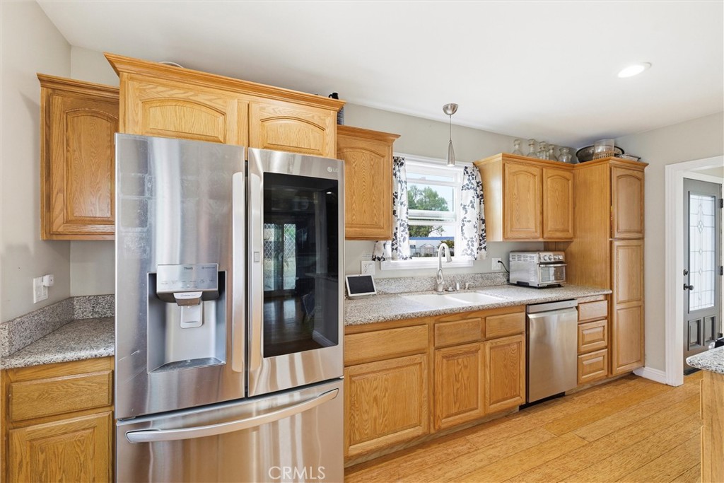 MLS #OC25259538 image #8