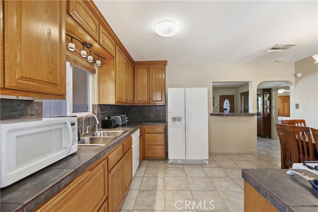 Detail Gallery Image 25 of 48 For 56287 Navajo Trl, Yucca Valley,  CA 92284 - 2 Beds | 1 Baths