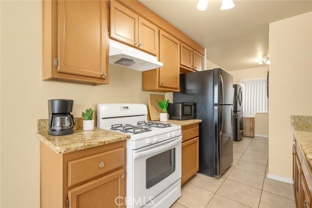 Detail Gallery Image 5 of 12 For 10720 Knott, Stanton,  CA 90680 - 2 Beds | 1/1 Baths