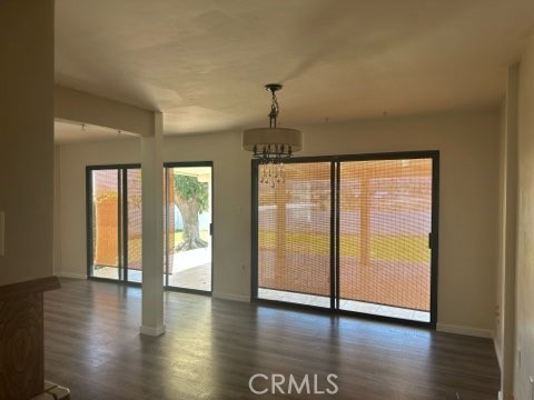 https://media.crmls.org/medias/bbb56f0e-efea-4670-a929-52796e1d4539.jpg?preset=X-Large