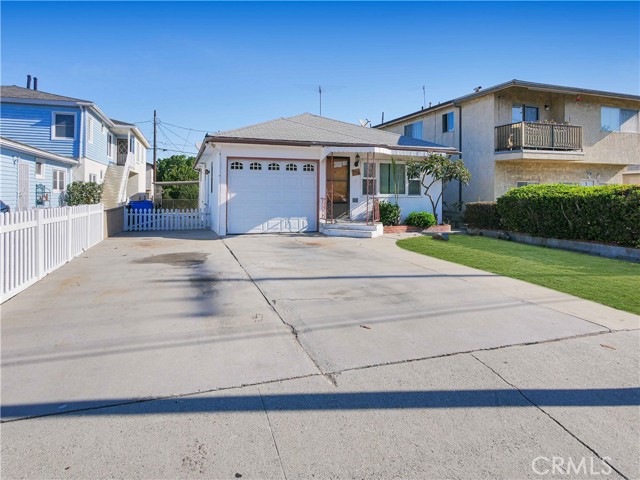 Detail Gallery Image 2 of 36 For 932 W 25th St, San Pedro,  CA 90731 - – Beds | – Baths