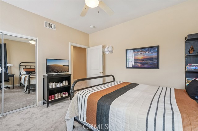 11272 Weatherby Road, Los Alamitos CA: https://media.crmls.org/medias/bbb5f498-87d6-4306-b7d3-f87e7fd4542c.jpg