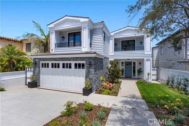 2100 John St, Manhattan Beach, California 90266, 5 Bedrooms Bedrooms, ,5 BathroomsBathrooms,Residential,Sold,John St,SB22075527