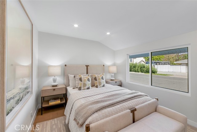 Detail Gallery Image 33 of 57 For 913 Junipero, Costa Mesa,  CA 92626 - 4 Beds | 2 Baths